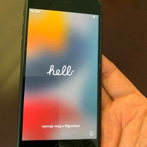 iPhone 7 - 32GB In Pristine Condition